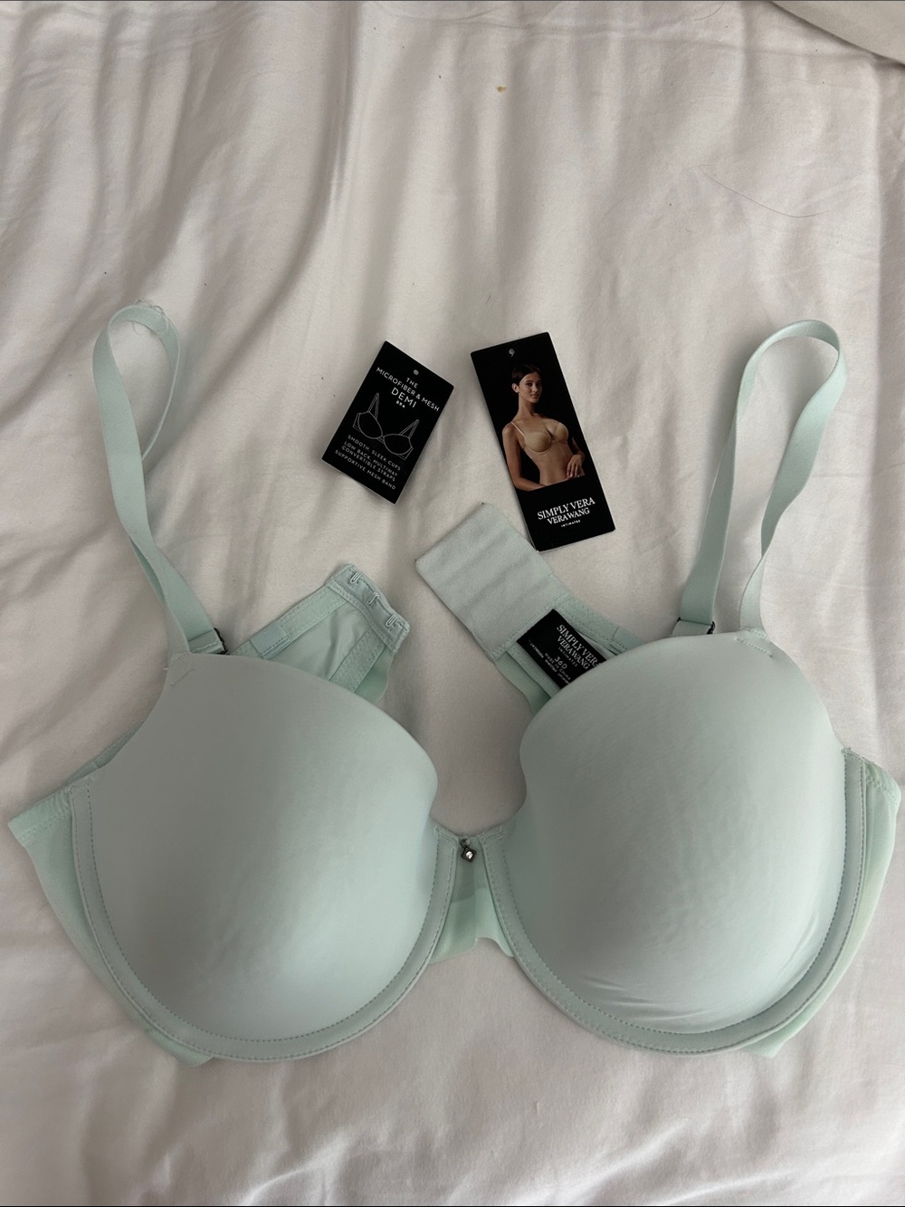 * Simply Vera Vera Wang intimates size 36D microfiber mesh Demi bra in aqua.